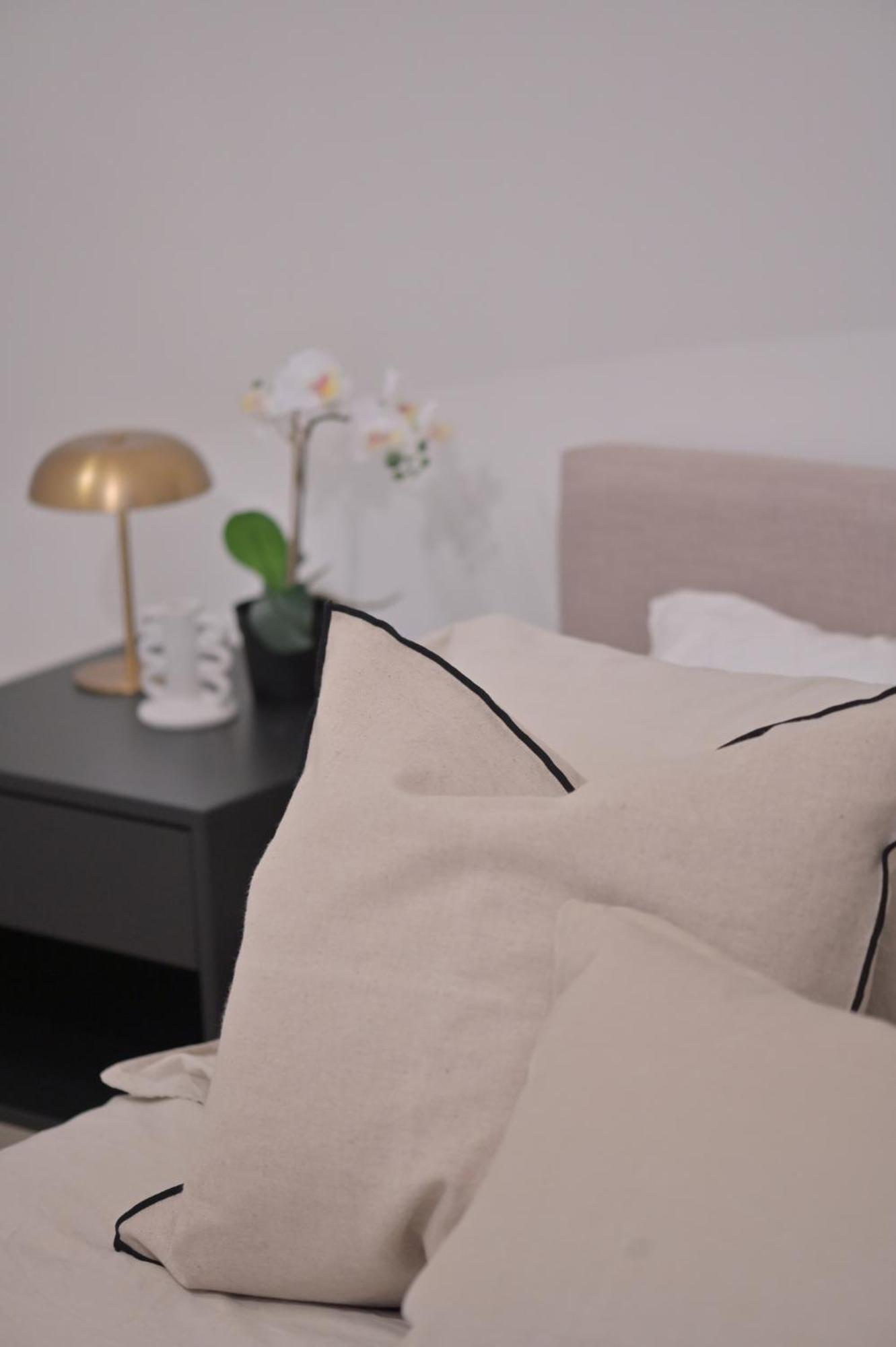 Mediterranea Home Napoli Exterior photo